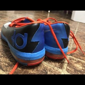 basketball kicks Y 7 boys 5